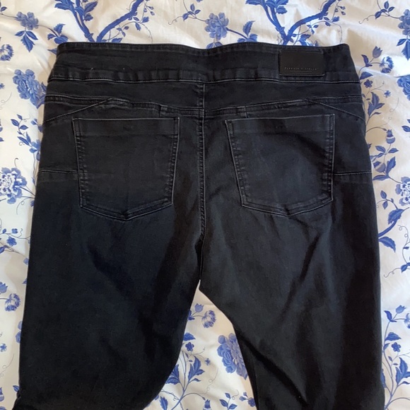 Capri size 18w - Picture 5 of 5